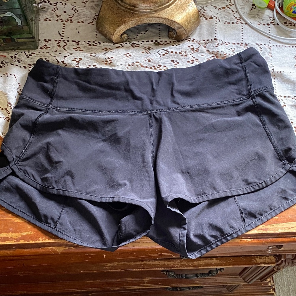 Black Lululemon shorts